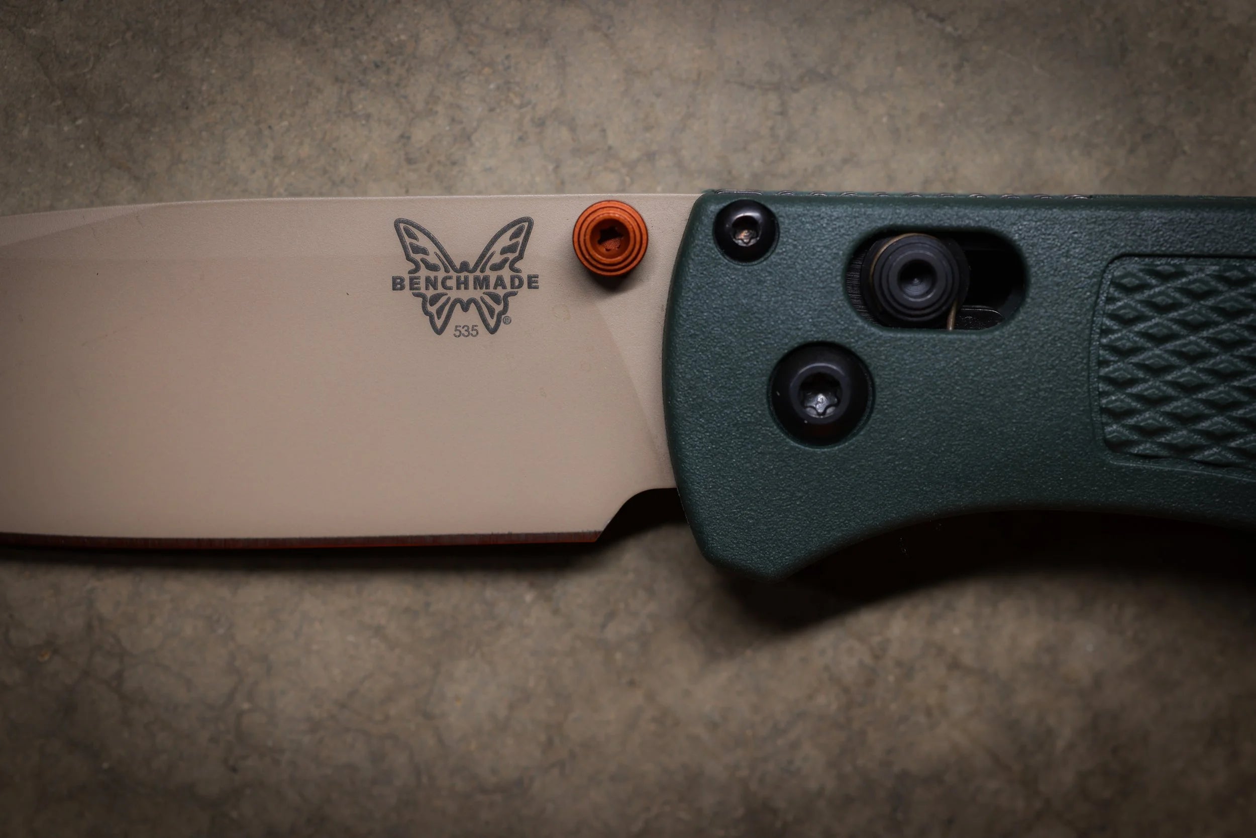 BENCHMADE BUGOUT TAIGA - 535TN-2601