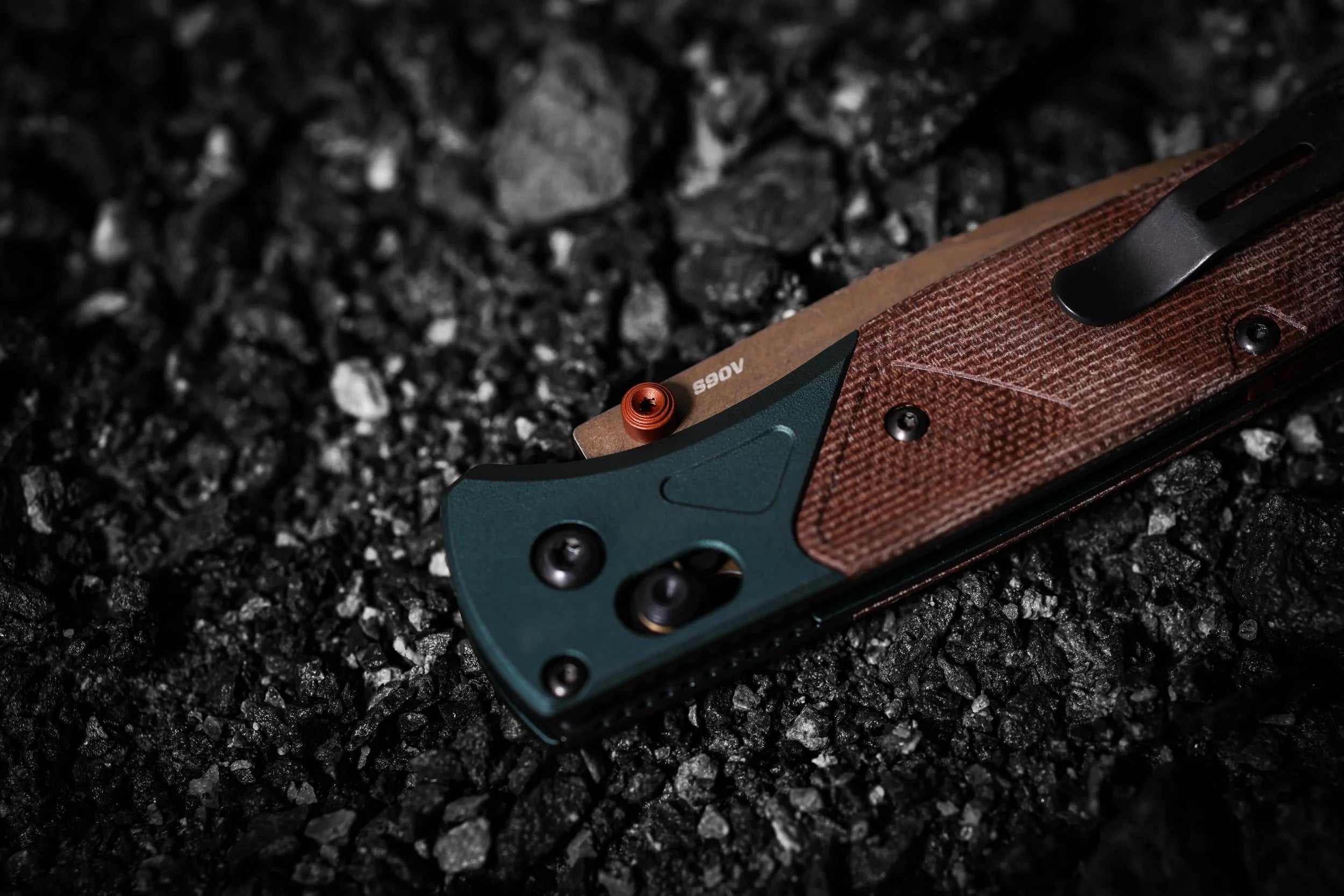 BENCHMADE BUGOUT AXS - 535FE-2602
